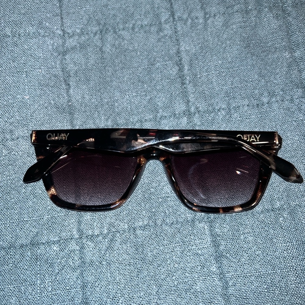 Quay Australia Brown Sunglasses Contemporary Style